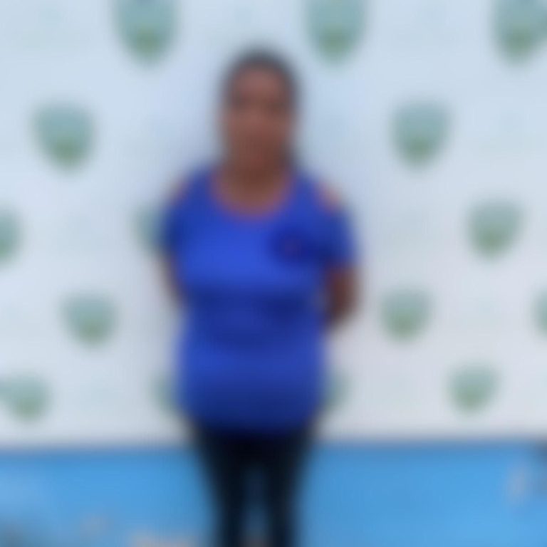 Mujer detenida porque supuestamente vendía a su hija